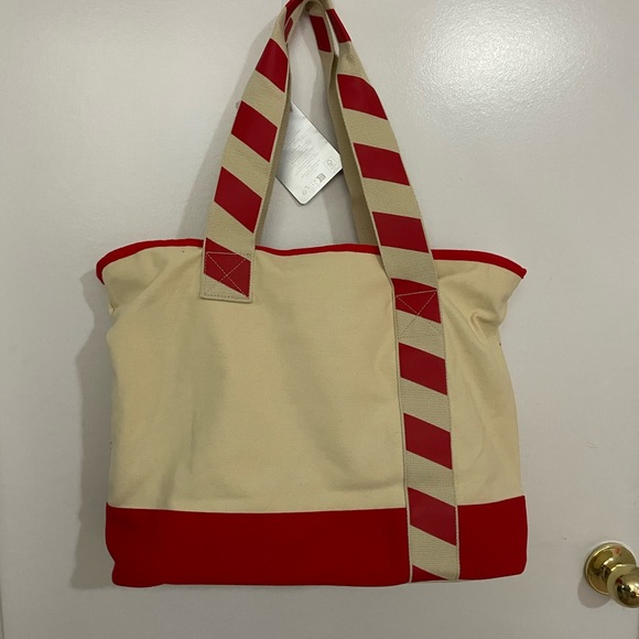 Disney Holiday Chip 'n Dale Holiday Exclusive Tote Bag - Picture 2 of 10